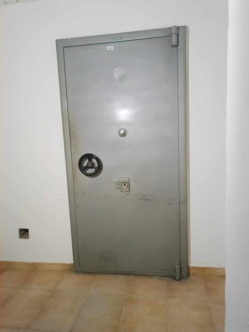 Edificio en VentaEDIFICIO EN VENTA – ATRÁS DE LA CATEDRAL (24 de Septiembre) 10 dormitorios 5 baños  Foto 24