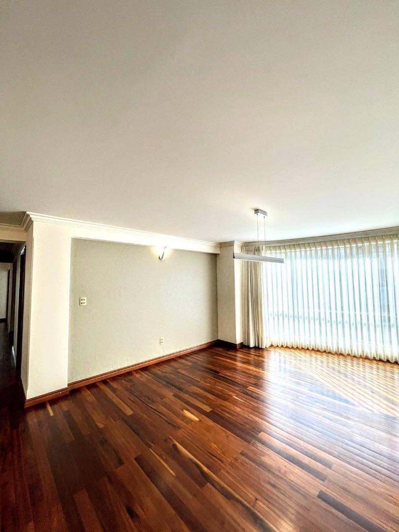 En Alquiler a Bs 5,600 Foto 18