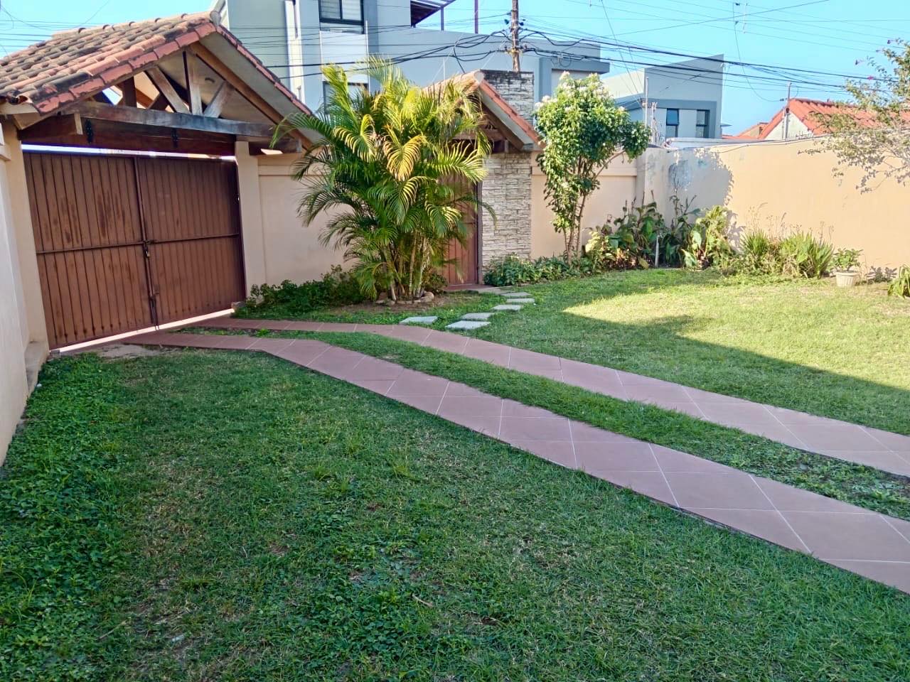 En Alquiler a Bs 3,750 Foto 15