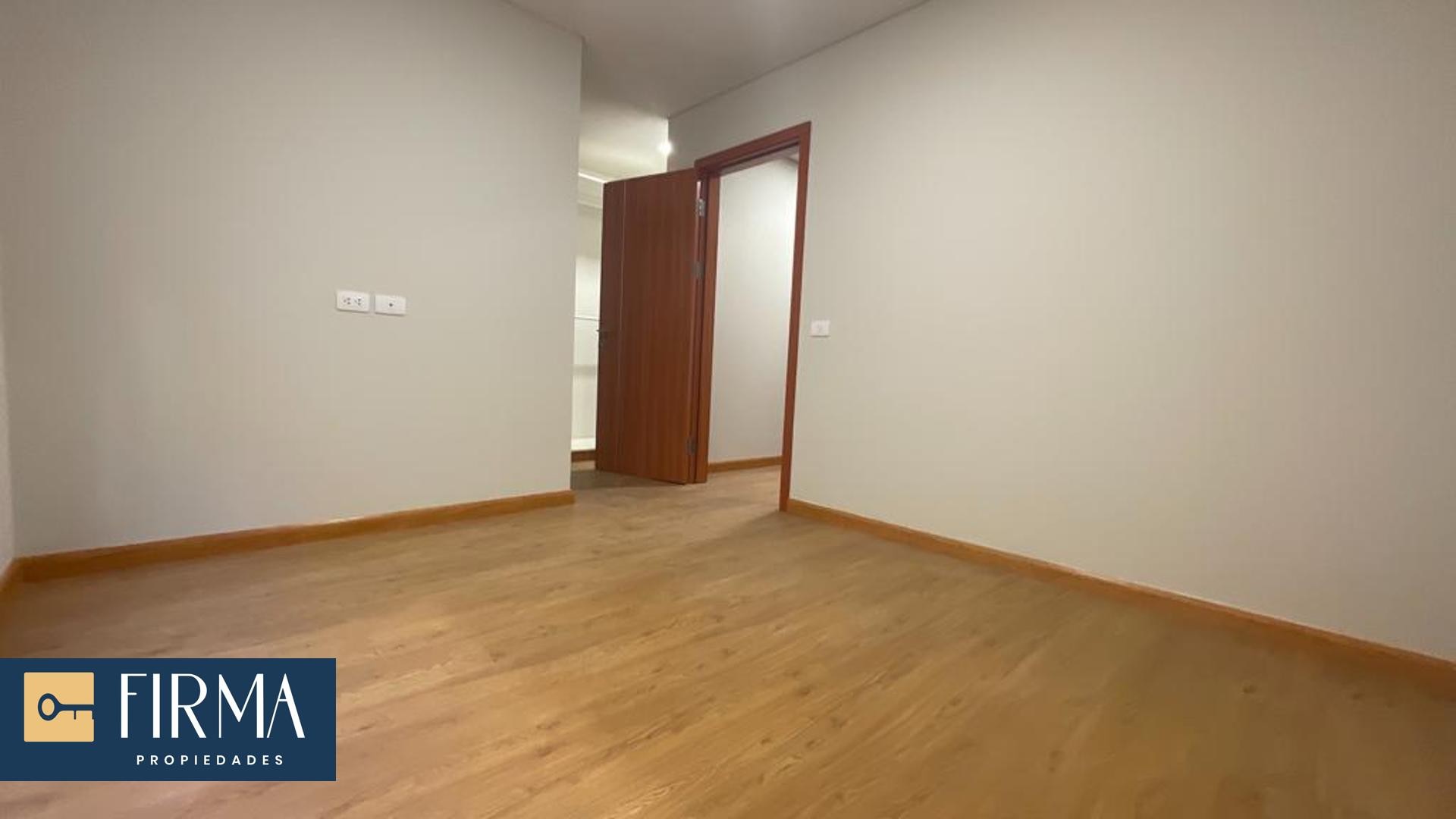 Departamento en AlquilerDEPARTAMENTO DUPLEX EN ALQUILER A ESTRENAR EN ACHUMANI 2 dormitorios 3 baños 1 parqueos Foto 10