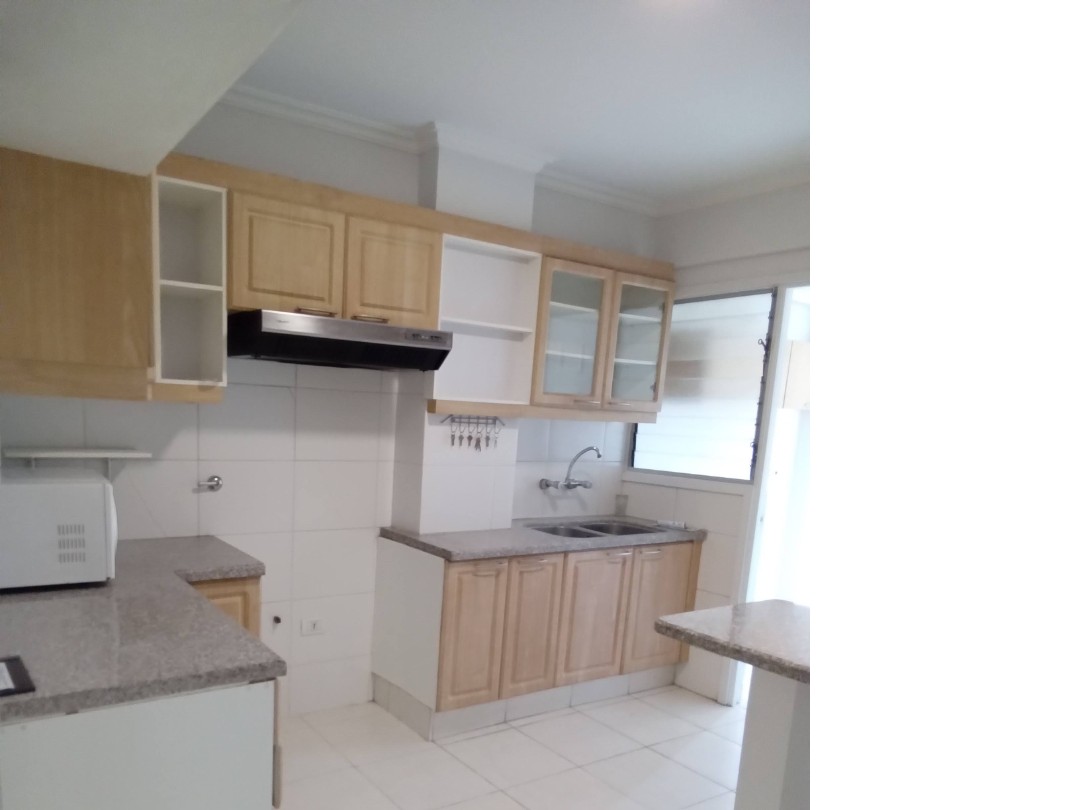 Departamento en VentaAv. Beni entre 4 y 5 anillo Condominio Valeria 1 Foto 37