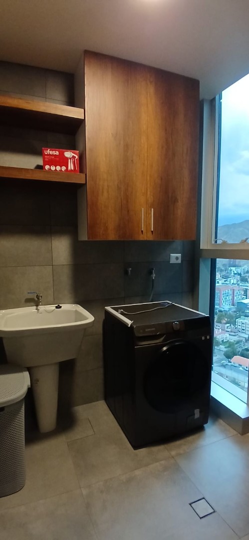 Departamento en AlquilerCALACOTO  -  ZONA SUR DE CALACOTO  1 dormitorios 2 baños 1 parqueos Foto 7