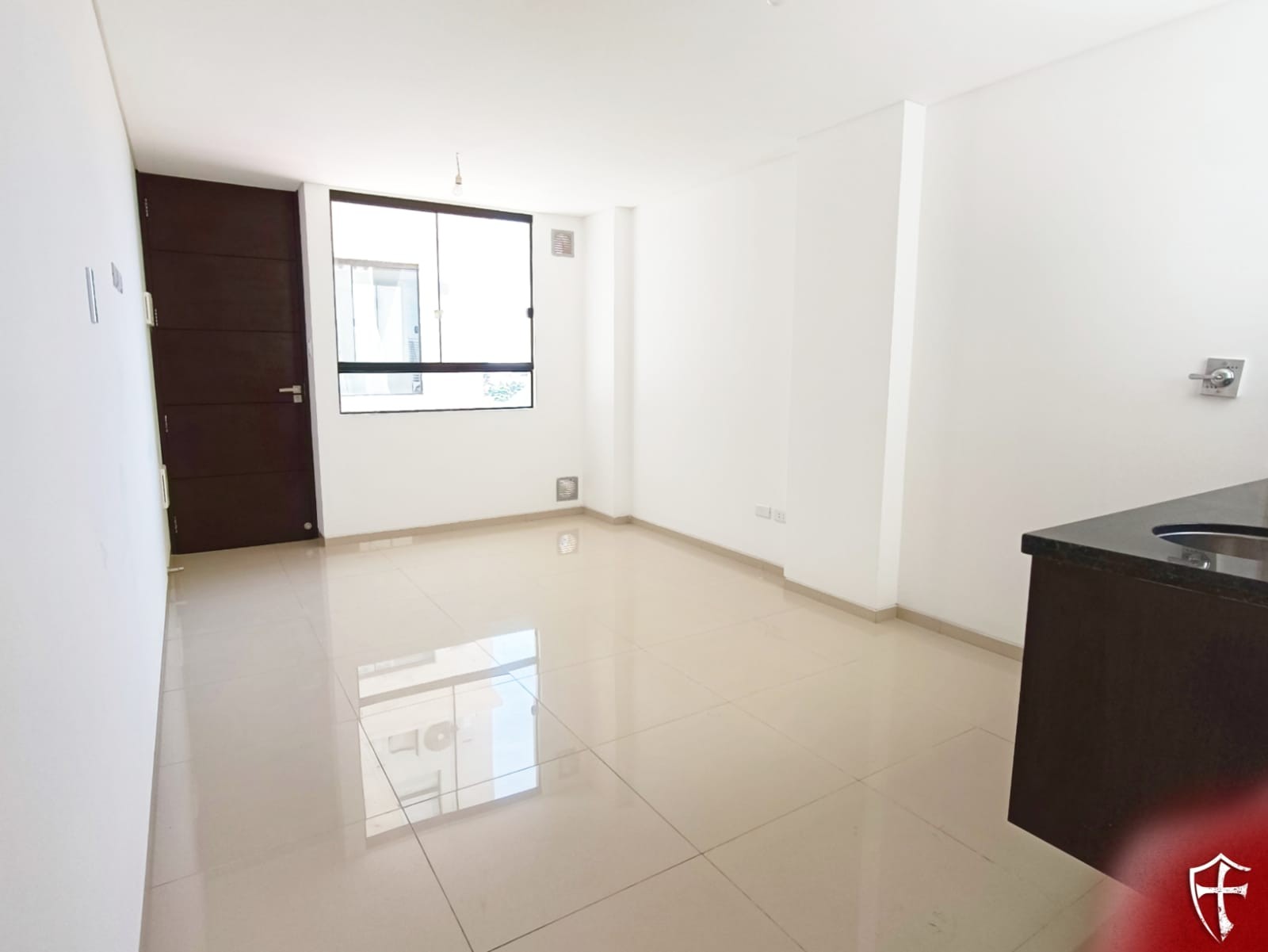 Departamento en Venta📍 Av. Beni 4to y 5to anillo 1 dormitorios 1 baños  Foto 7