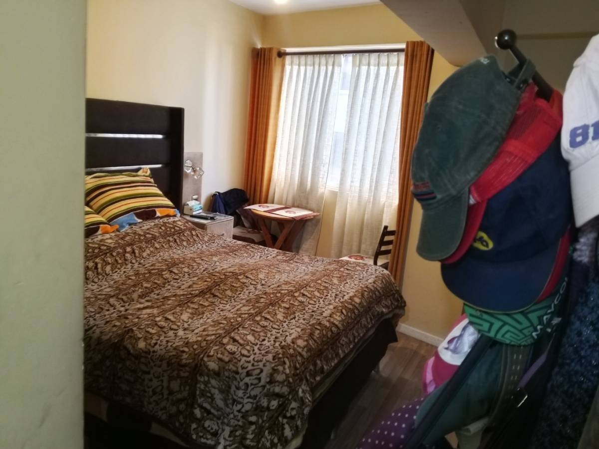 Departamento en Miraflores en La Paz 3 dormitorios 3 baños  Foto 12