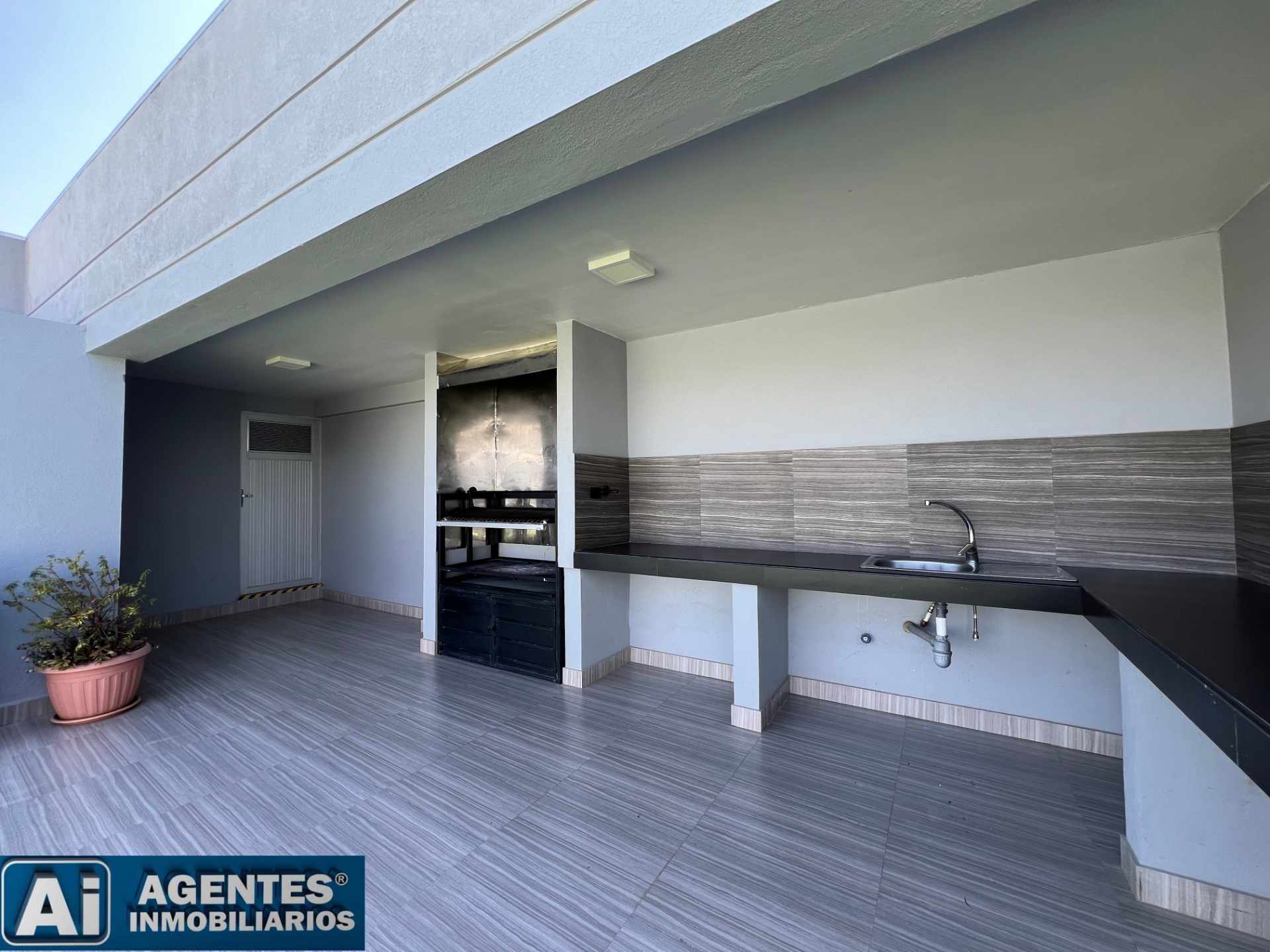 Departamento en Achumani en La Paz 1 dormitorios 1 baños 1 parqueos Foto 11
