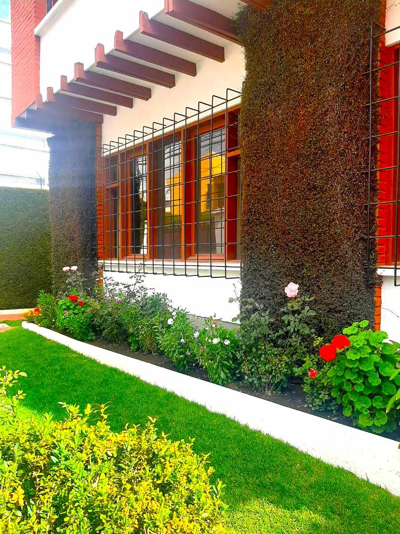 Casa en AlquilerCASA EN ALQUILER CERCA AL GREEN TOWER CALACOTO Foto 1