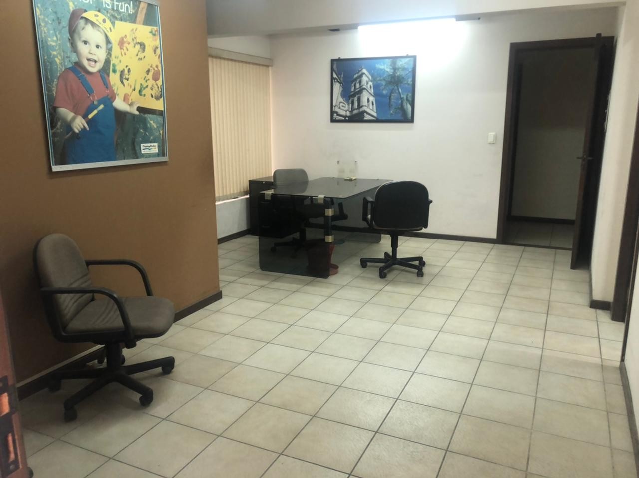 Departamento en VentaEdificio Costa Rica, Av. Busch, barrio Panamericano Foto 3