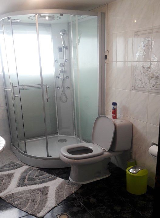 Departamento Sopocachi, Av. Arce excelente ubicación  Foto 9