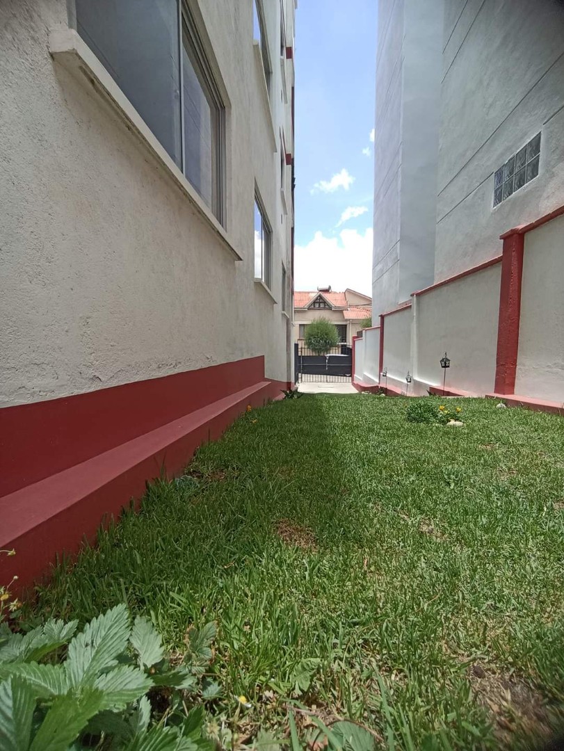 Departamento en VentaACHUMANI - La suiza 1 Foto 3