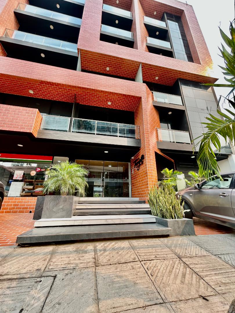 En Alquiler a Bs 3,900 Foto 2