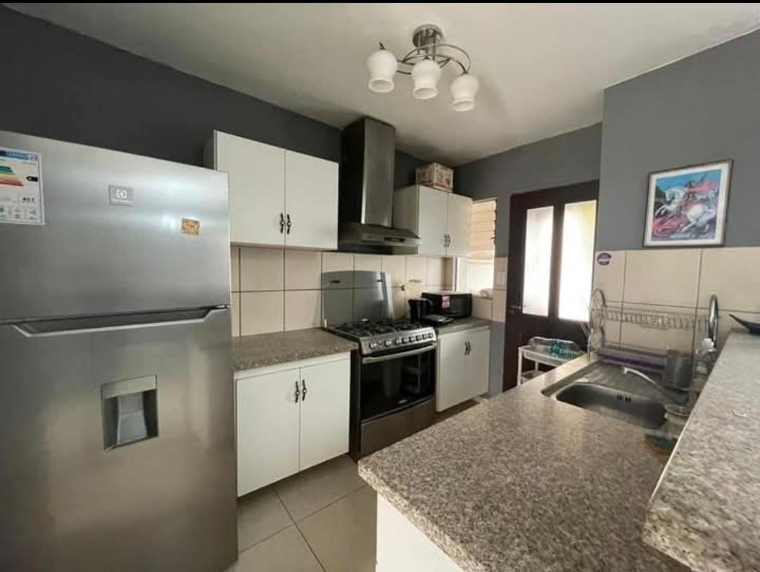 Casa en Carretera Norte en Santa Cruz de la Sierra 3 dormitorios 1 baños 1 parqueos Foto 4