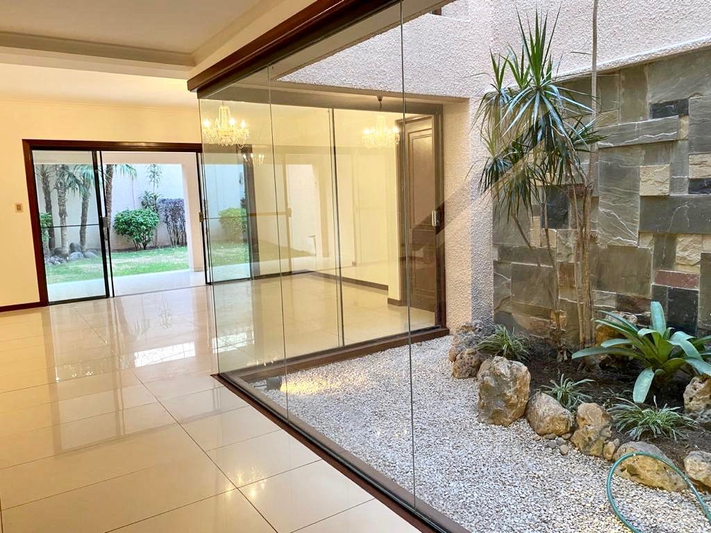 En Alquiler a Bs 12,800 Foto 10