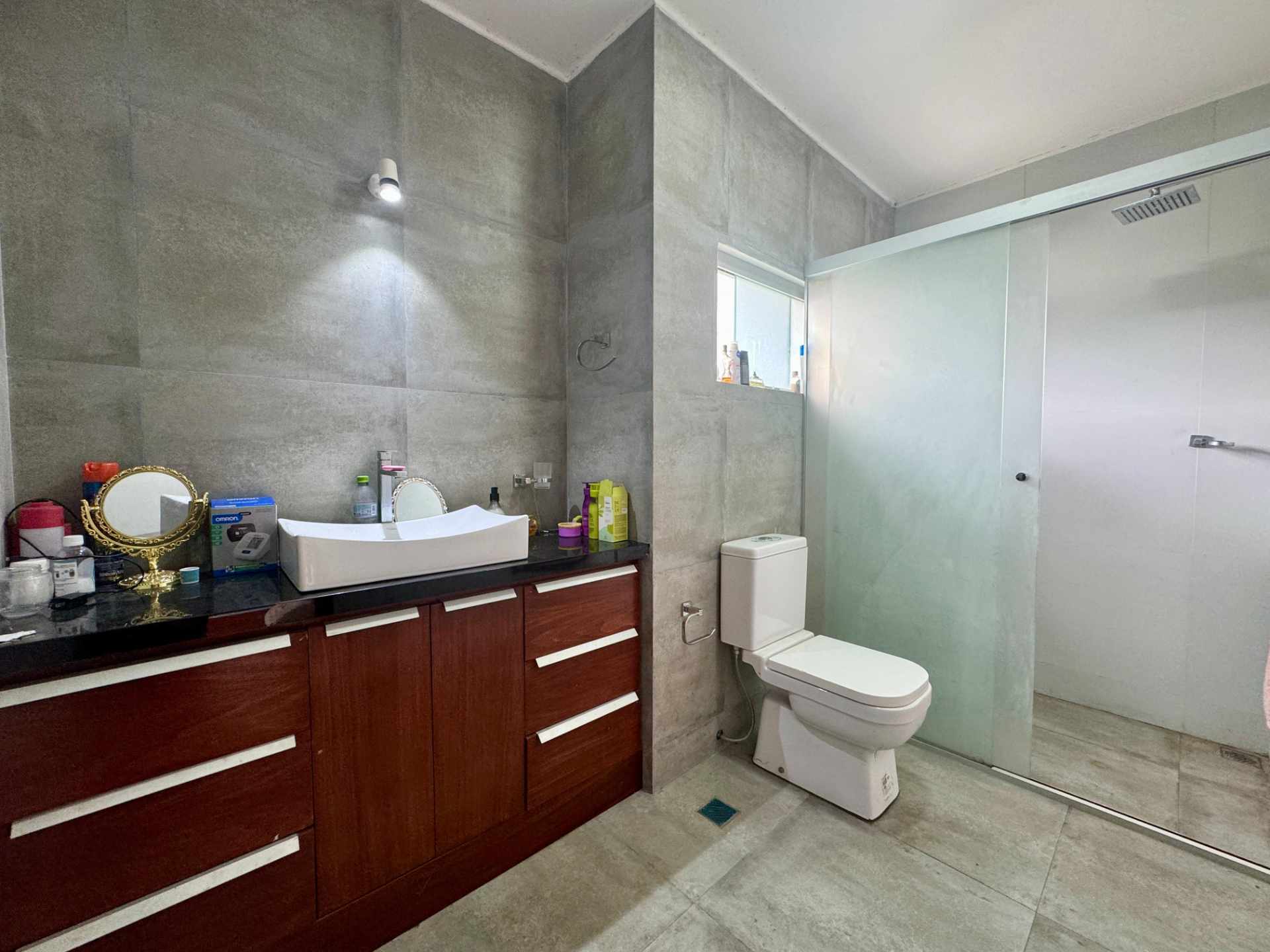 Casa en VentaCASA EN VENTA - 3ER ANILLO EXTERNO 4 dormitorios 3 baños 3 parqueos Foto 4