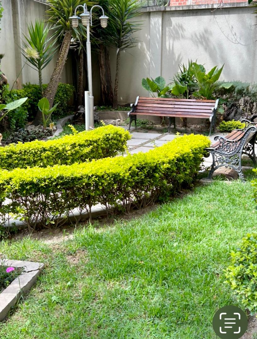 Departamento en VentaCalle Daniel Salamanca s/n Condominio Punta Cana, Tiquipaya  3 dormitorios 2 baños 1 parqueos Foto 24