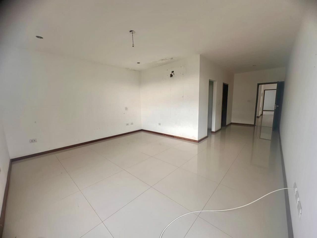 En Venta a $us 246,803 Foto 4