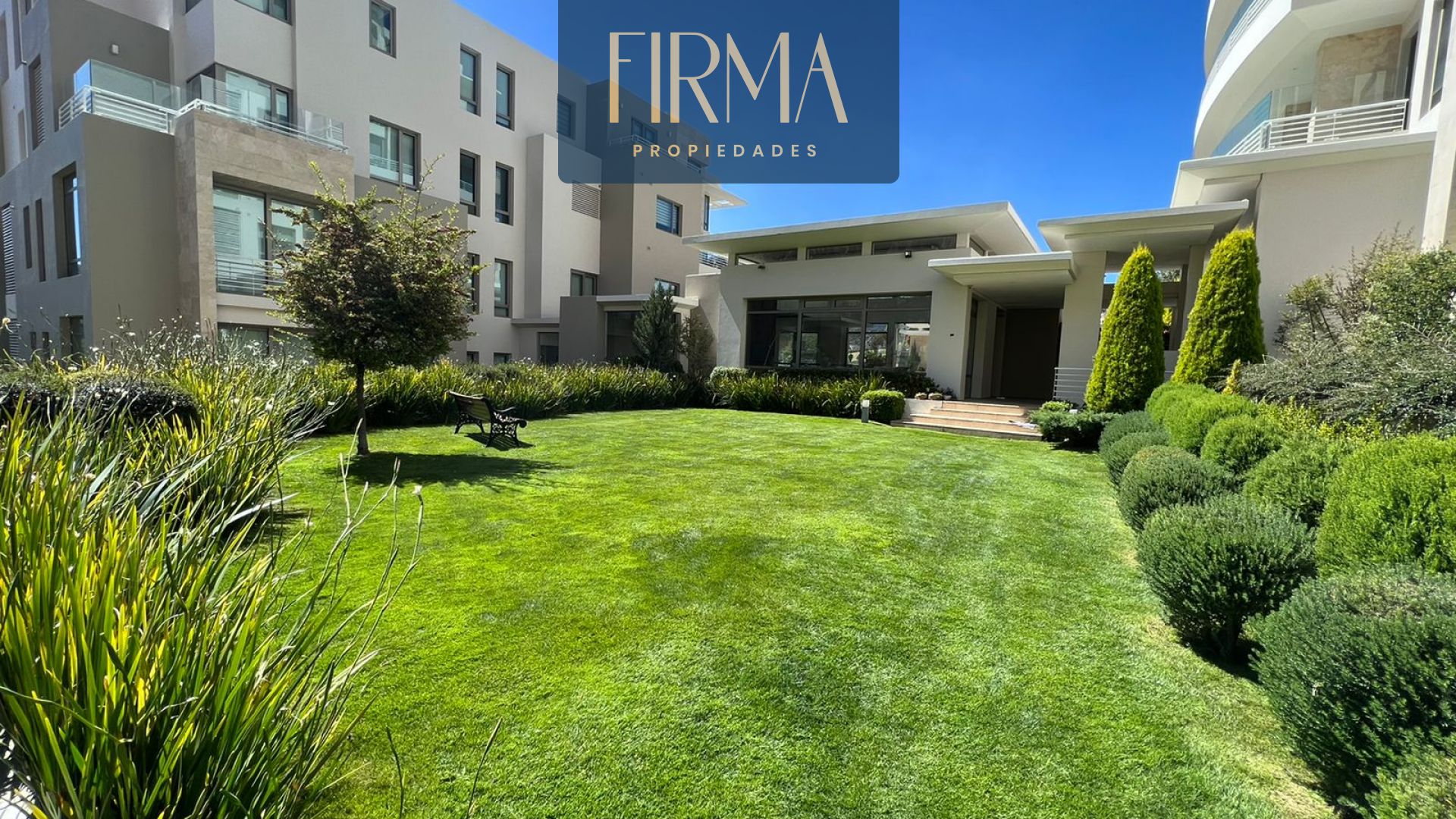 Departamento en Auquisamaña en La Paz 2 dormitorios 4 baños 1 parqueos Foto 2