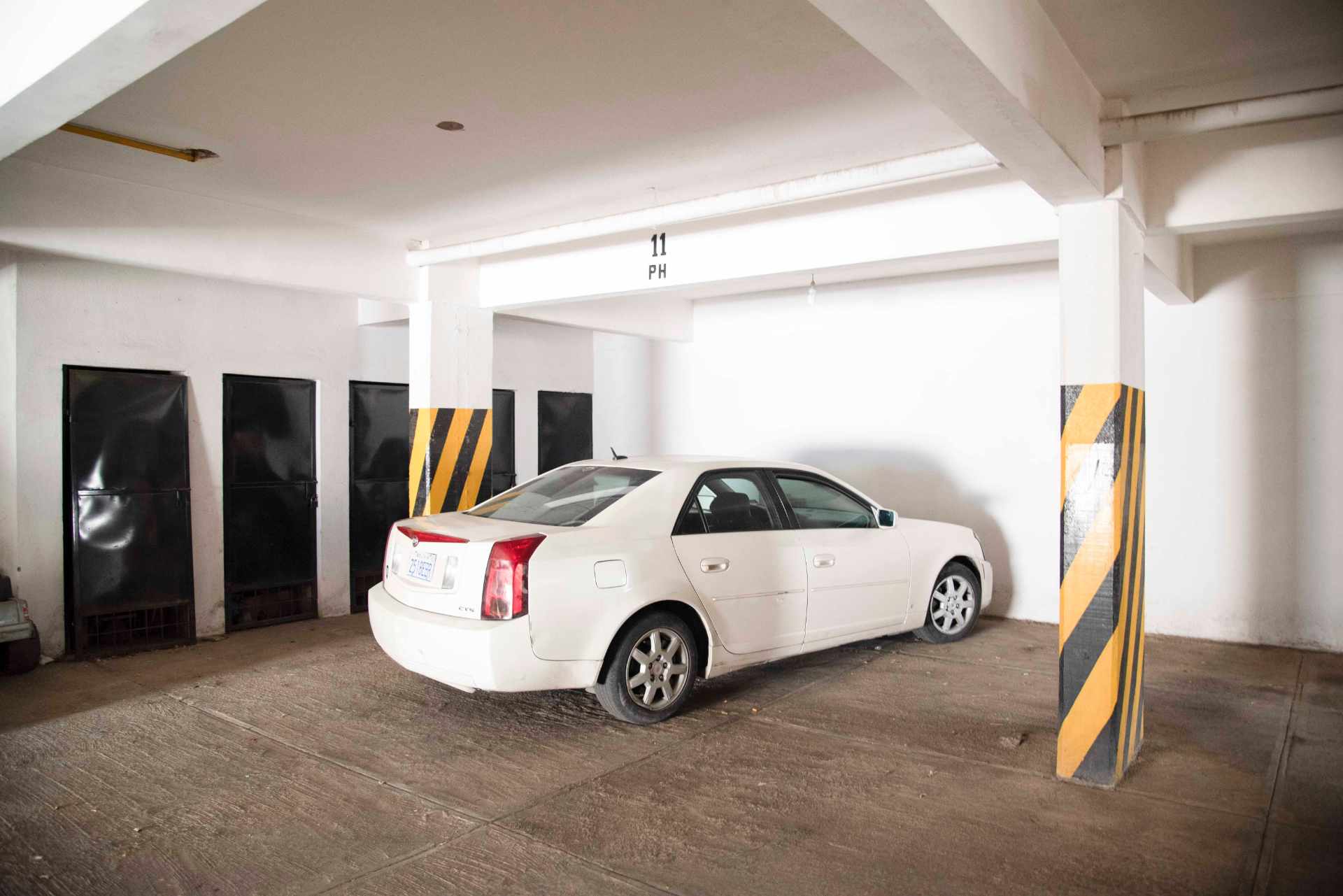 Departamento en Cala Cala en Cochabamba 4 dormitorios 5 baños 1 parqueos Foto 19