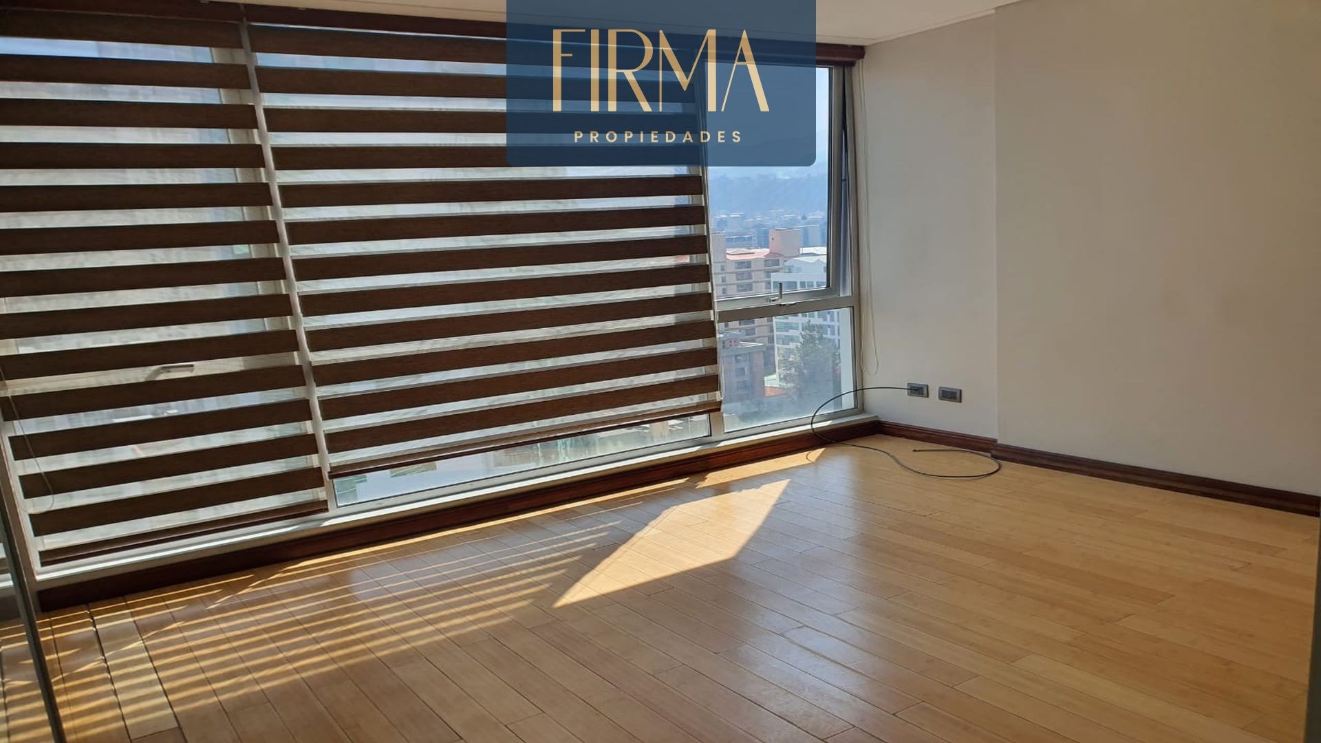 En Alquiler a $us 750 Foto 7