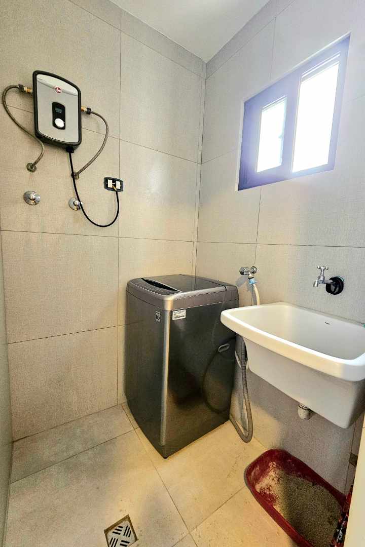 Departamento en AlquilerAv. Banzer y Radial 27, 3er anillo  Foto 5