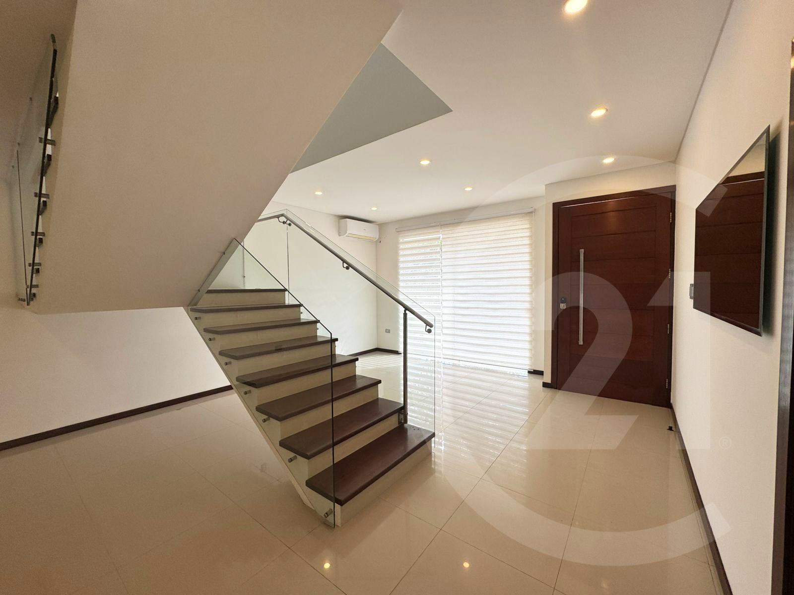 En Venta a Bs 3,100,000 Foto 6