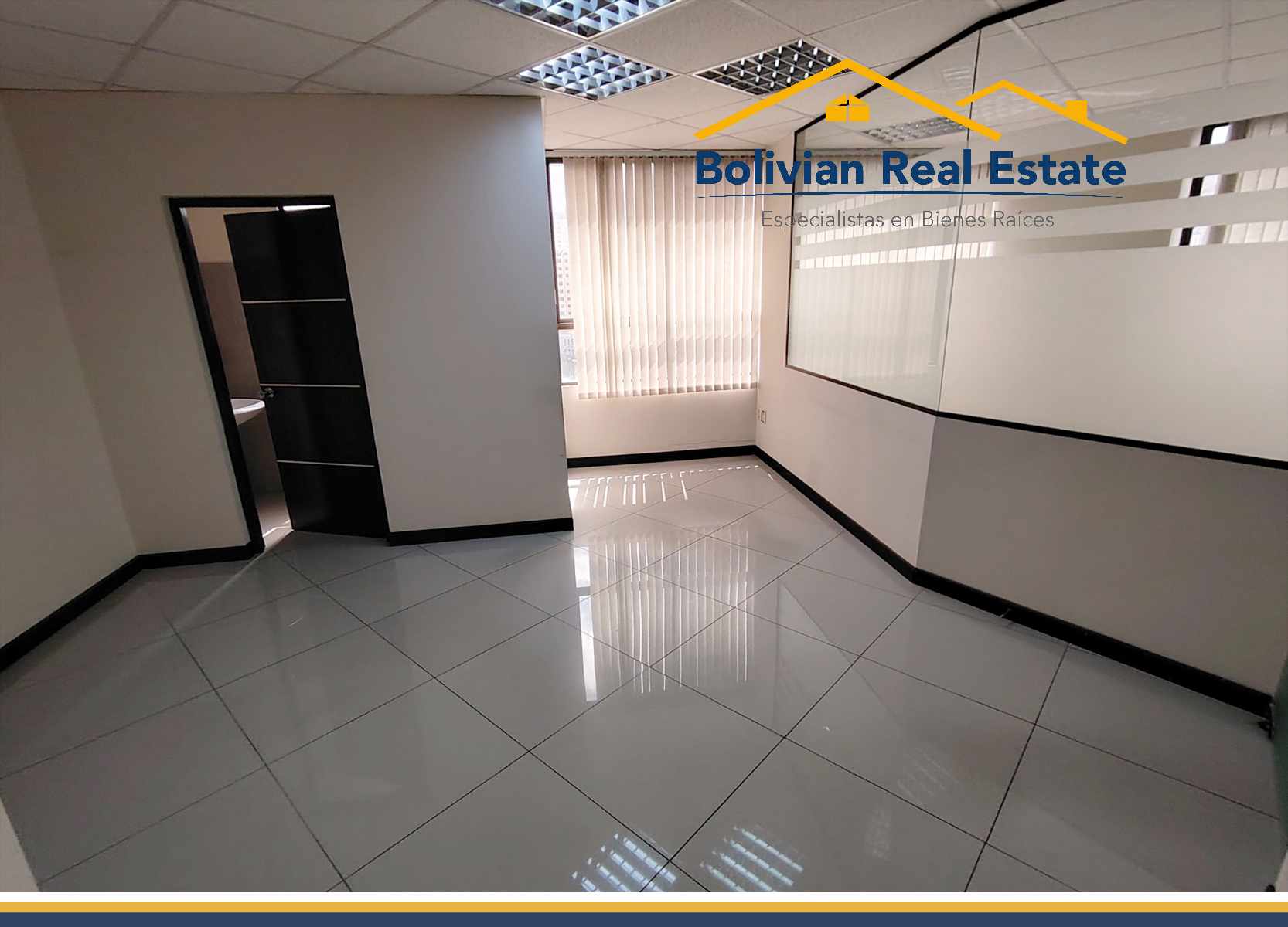 Oficina en AlquilerSOPOCACHI SANCHEZ LIMA CERCA A LA PLAZA AVAROA -OFICINA EN ALQUILER Foto 4