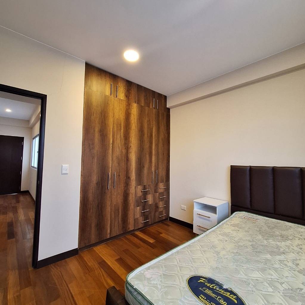 En Alquiler a Bs 4,600 Foto 5