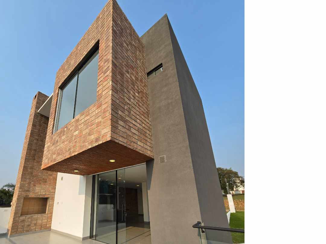 En Venta a $us 279,000 Foto 1