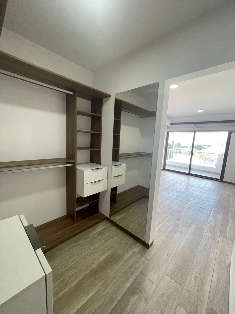 En Alquiler a $us 500 Foto 8