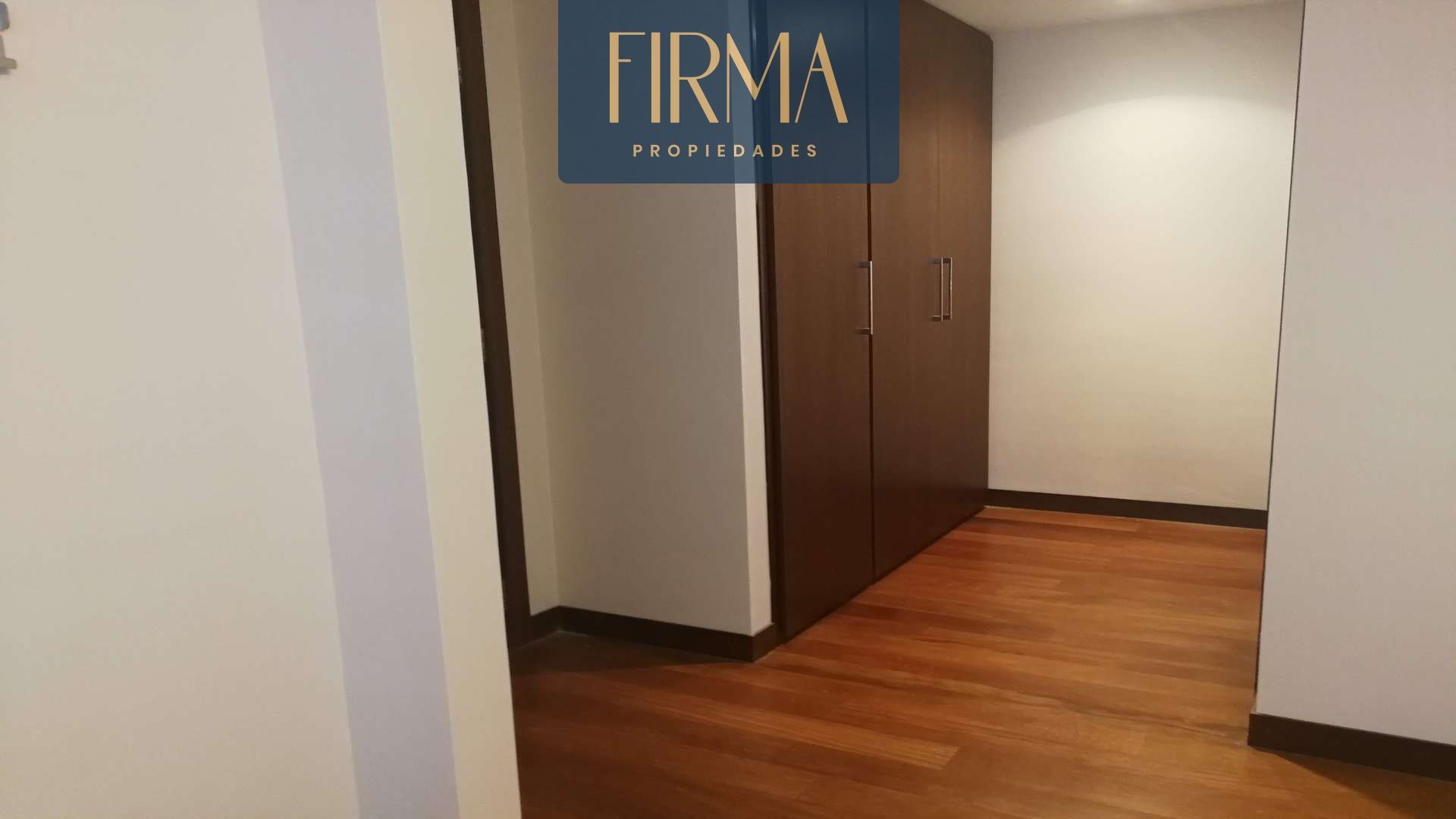 Departamento en Calacoto en La Paz 1 dormitorios 2 baños  Foto 21