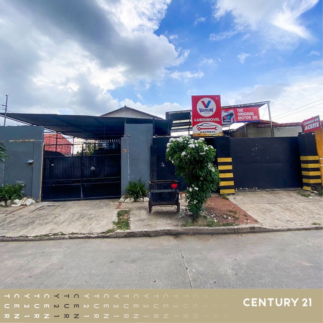 Casa en VentaCasa con Galpon en venta RADIAL 26 5to. anillo  4 dormitorios 4 baños 4 parqueos Foto 11