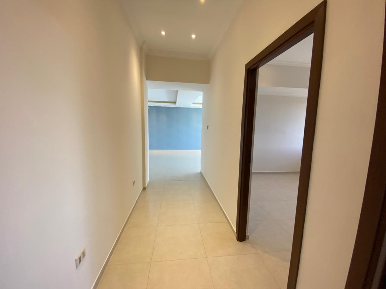 Departamento en Entre 3er y 4to anillo Norte en Santa Cruz de la Sierra 3 dormitorios 3 baños 2 parqueos Foto 5