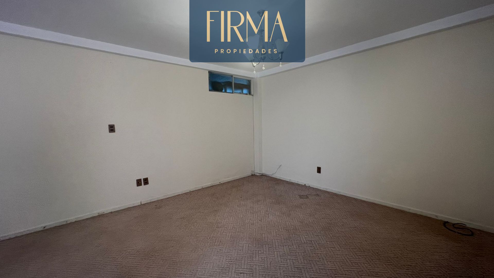 Departamento en AnticréticoDEPARTAMENTO DUPLEX EN ANTICRETICO EN COTA COTA 4 dormitorios 5 baños 1 parqueos Foto 10