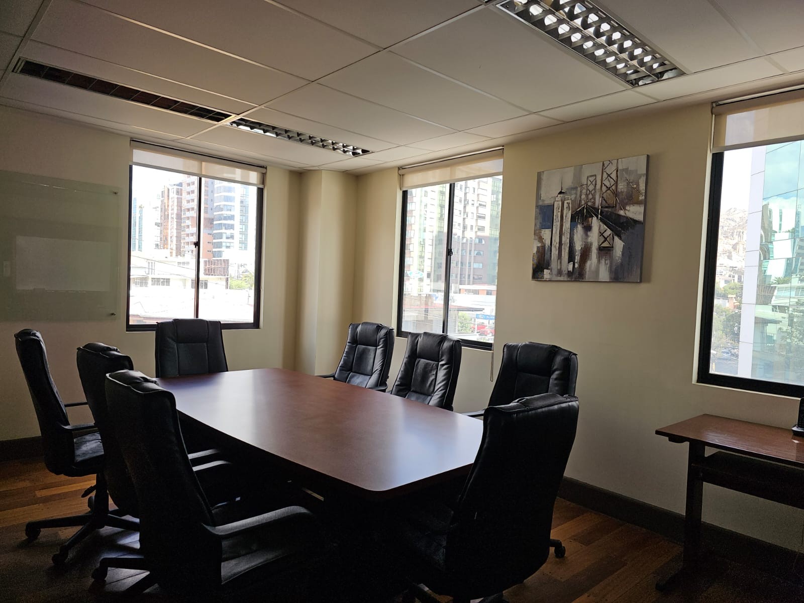 Oficina en VentaCalacoto, cerca de la calle 8  5 dormitorios 1 baños  Foto 8