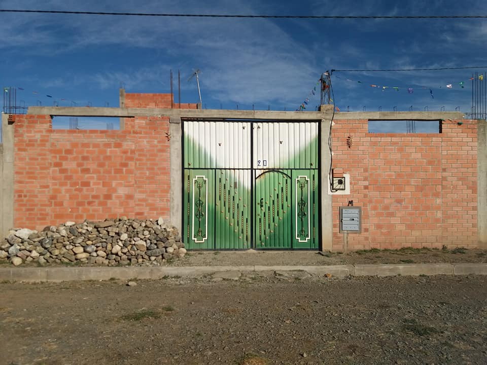 Casa en VentaCosmos 79 u.v.c. 7 dormitorios 1 baños 1 parqueos Foto 1