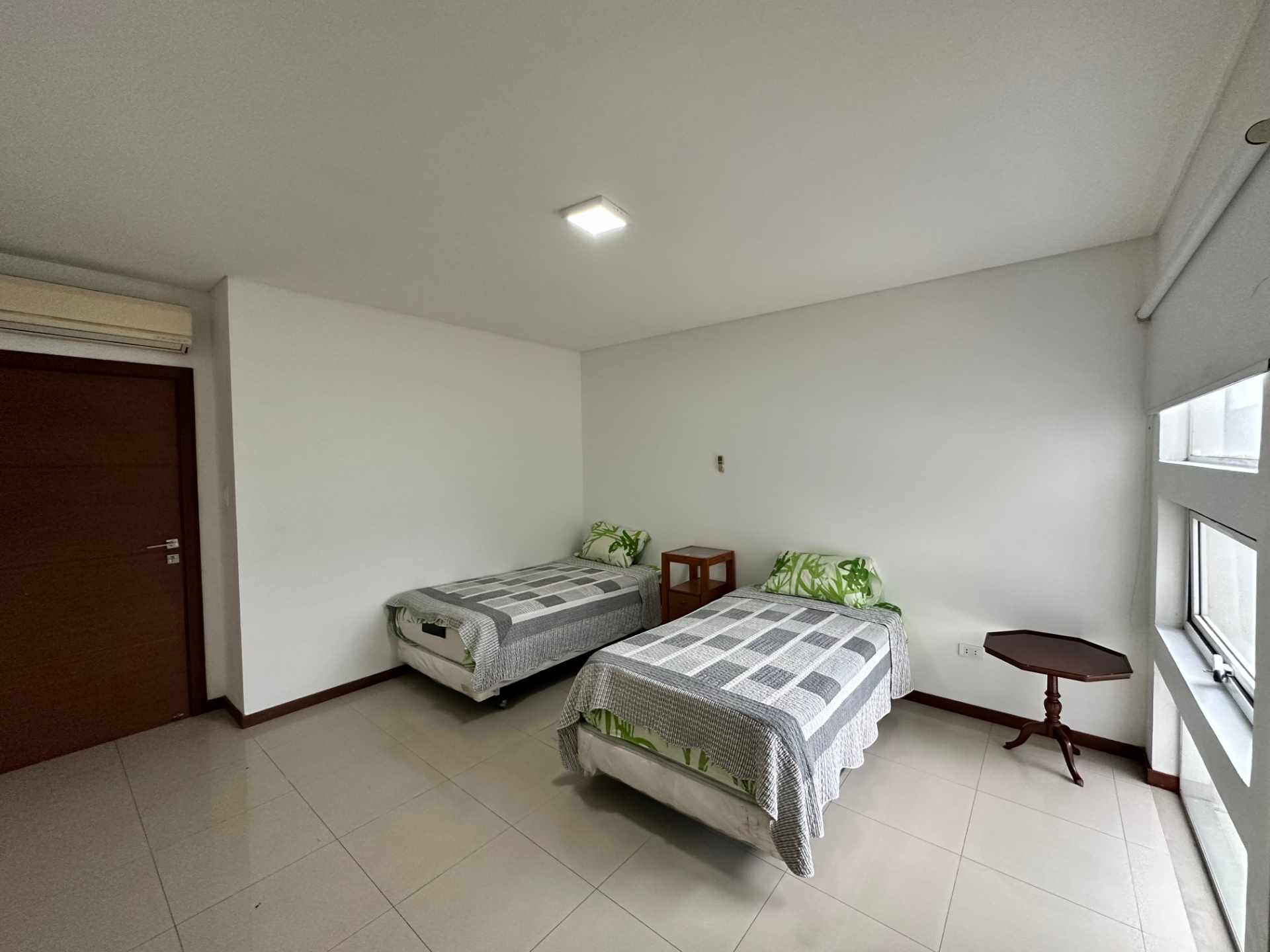 Departamento en Equipetrol en Santa Cruz de la Sierra 2 dormitorios 3 baños 1 parqueos Foto 8