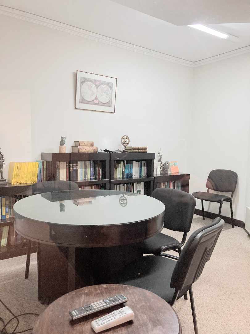 Oficina Avenida 6 de Agosto Foto 9