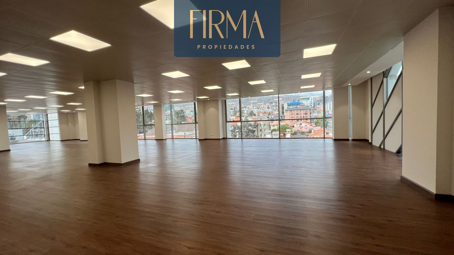 Oficina en Calacoto en La Paz  2 baños 2 parqueos Foto 7