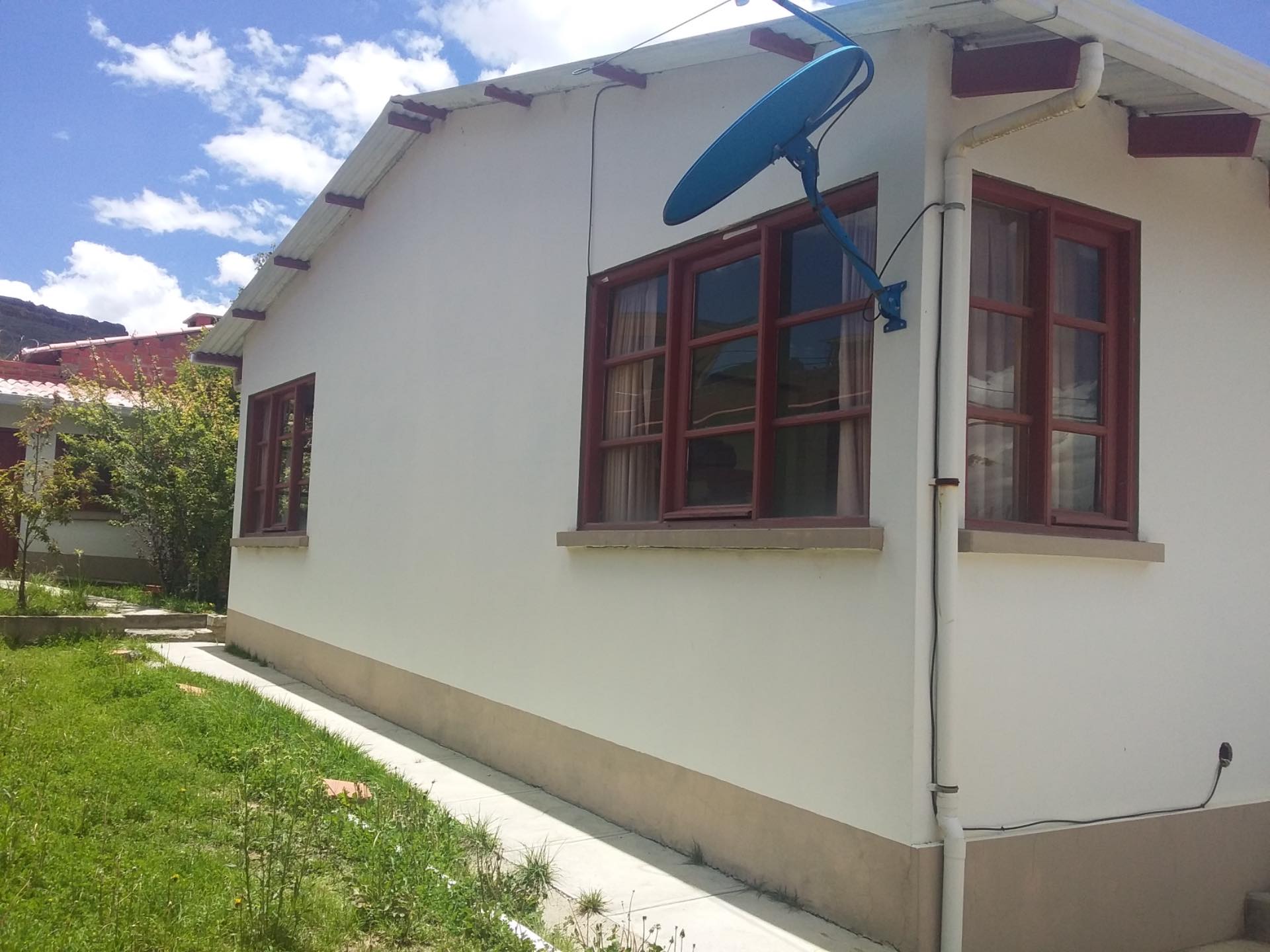 Casa en Achumani en La Paz 3 dormitorios 2 baños 2 parqueos Foto 5
