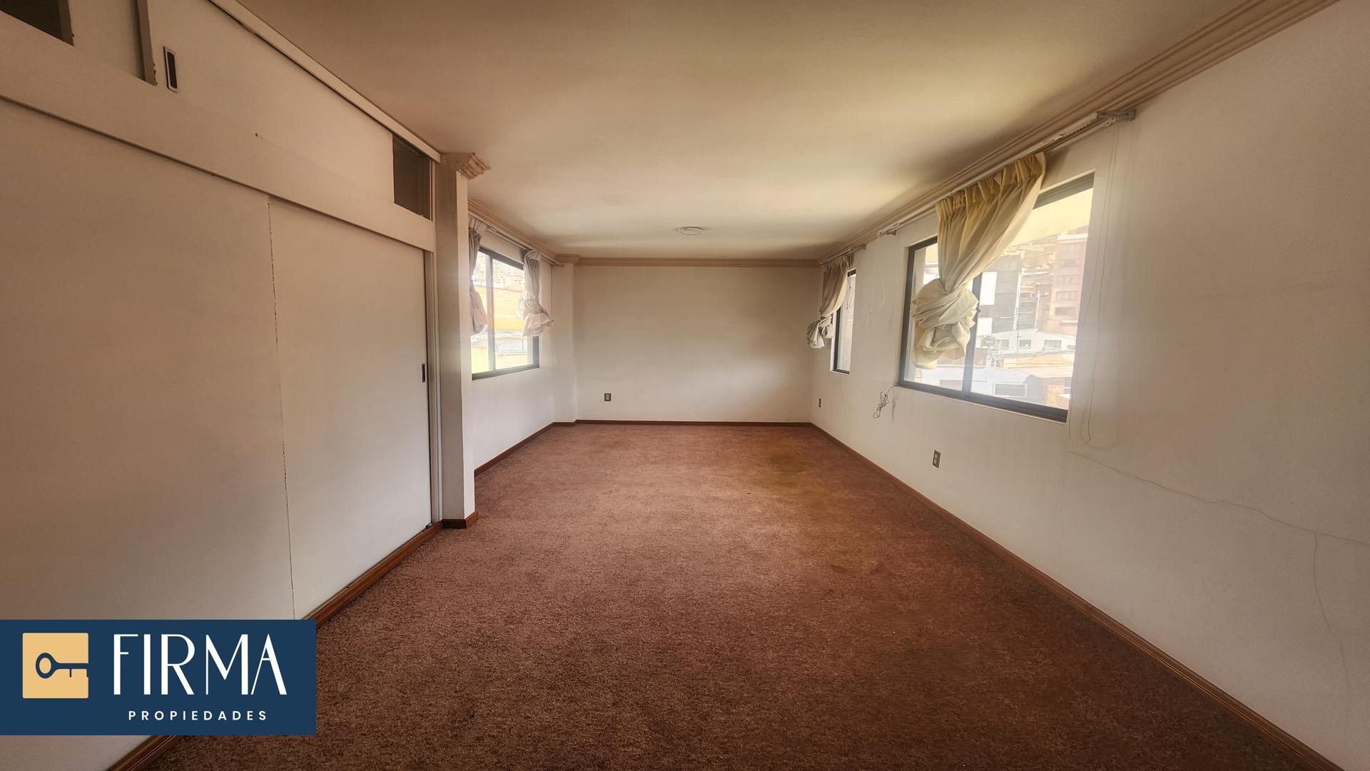 Edificio en VentaEDIFICIO MULTIFAMILIAR EN VENTA EN MIRAFLORES Foto 2