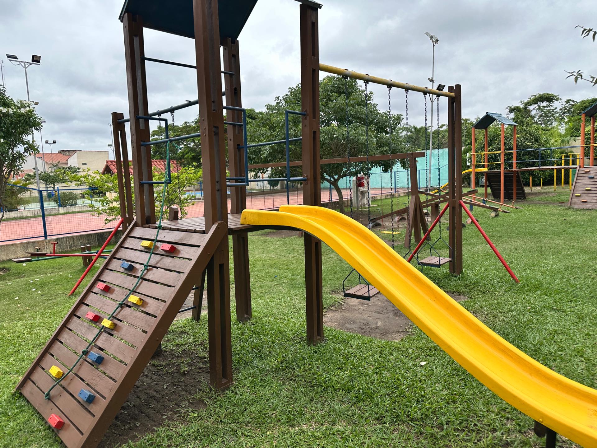 Terreno Condominio Versalles, zona norte km 8 entrando por Mainter.  Foto 17