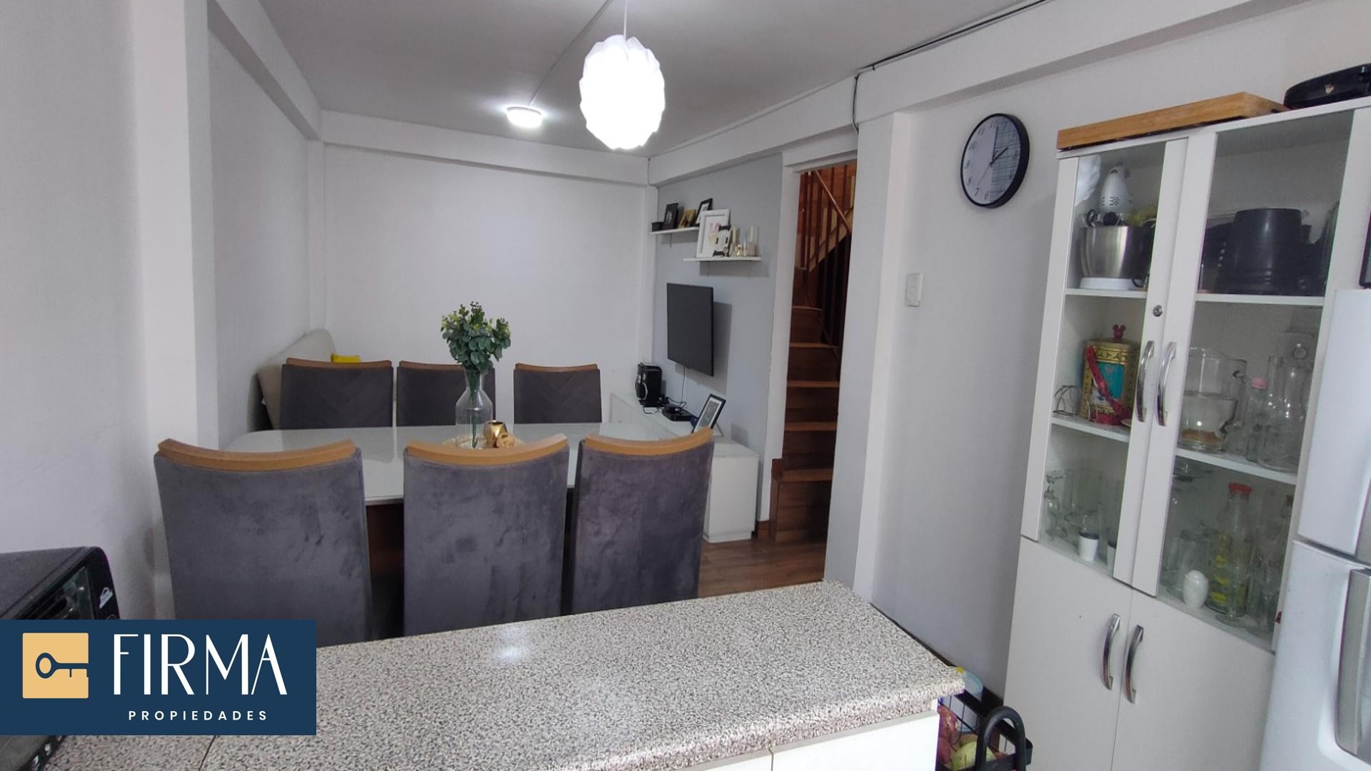 Casa en Villa San Antonio en La Paz 4 dormitorios 3 baños  Foto 4