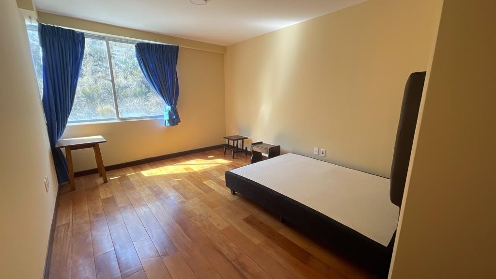 Departamento en AlquilerDEPARTAMENTO DUPLEX EN ALQUILER EN IRPAVI 4 dormitorios 5 baños 1 parqueos Foto 16