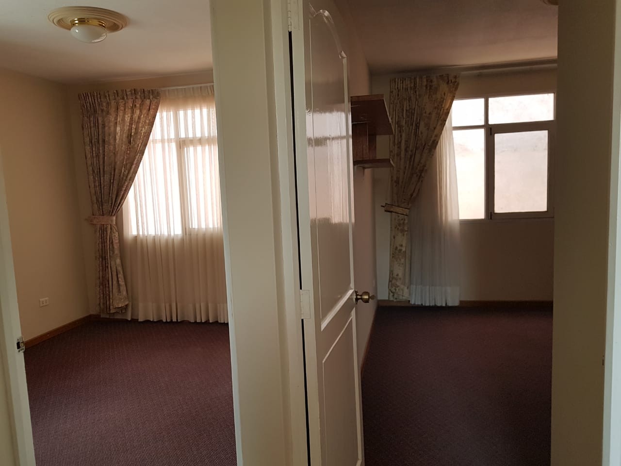 Casa Avenida Atahuallpa frente al segundo tanque de semapa Foto 19