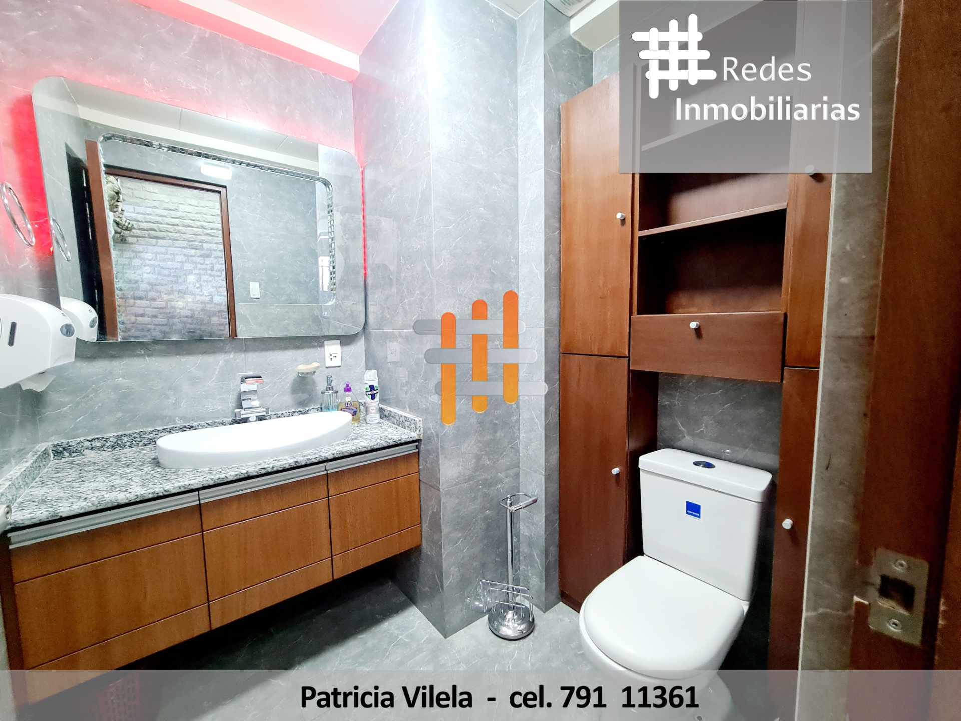 Departamento en VentaPENTHOUSE EN VENTA GRANDE COMO POCOS EN PLENO SAN MIGUEL SOBRE AV. MONTENEGRO  Foto 18