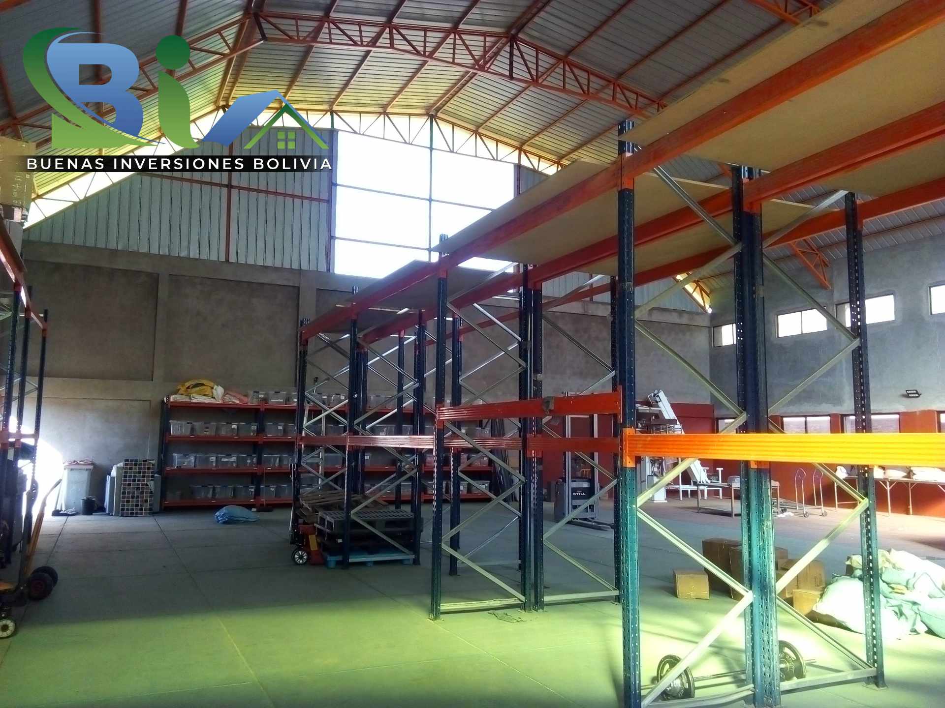 Galpón en Venta$us.180.000 LOTE + GALPON PARQUE INDUSTRIAL SANTIVAÑEZ Foto 21