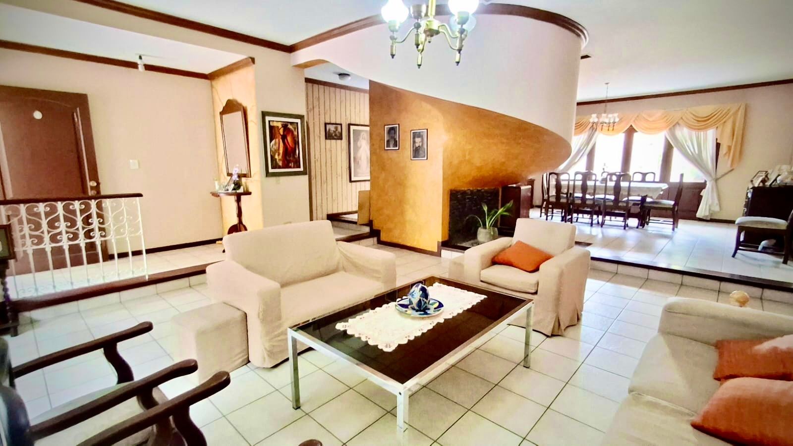 Casa en VentaSOBRE 3ER ANILLO INTERNO, ZONA SUR ESTE, AV. JUAN PABLO II Foto 13