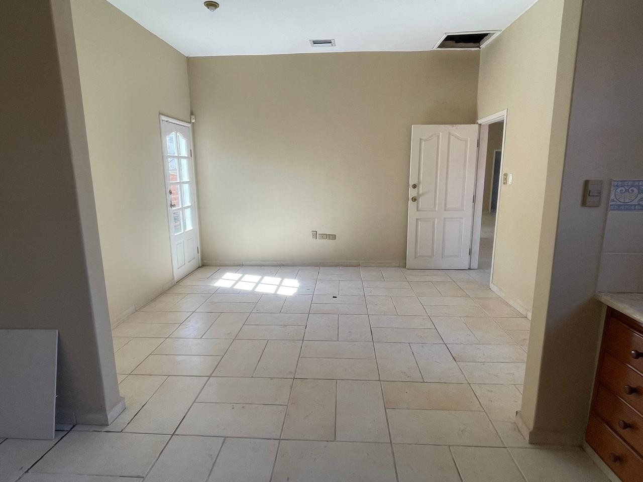 Casa en Entre 6to y 7mo anillo Norte en Santa Cruz de la Sierra 4 dormitorios 4 baños 3 parqueos Foto 11
