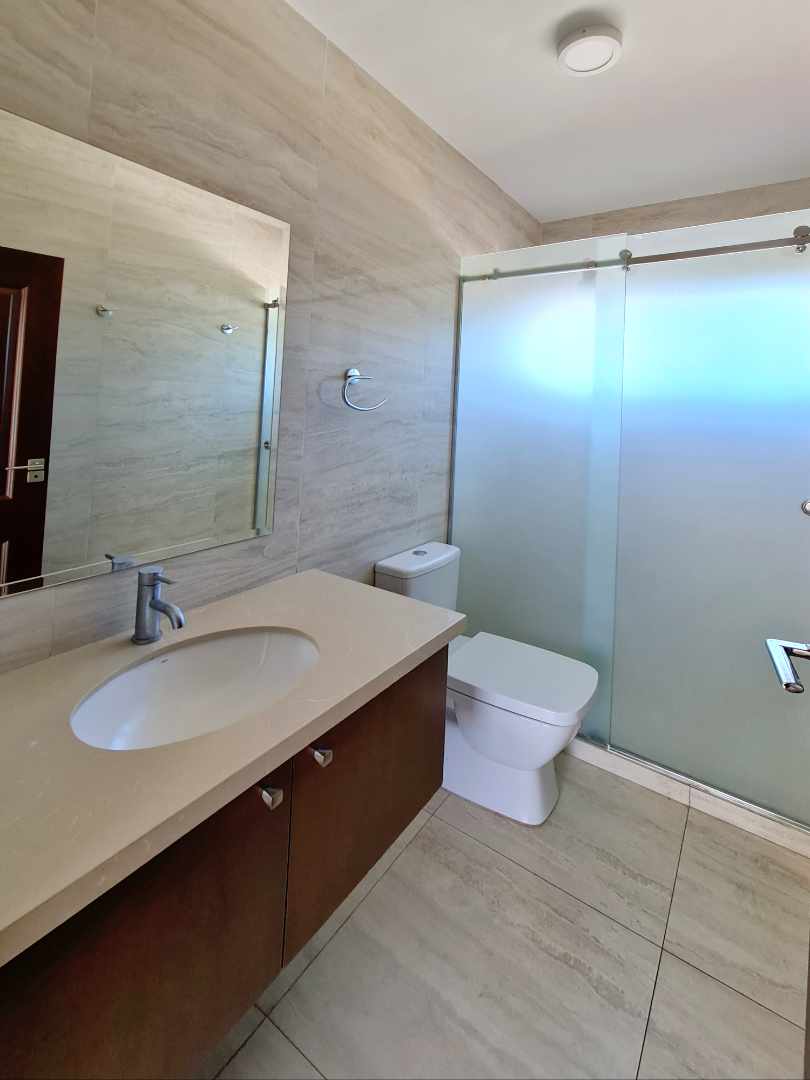 En Venta a $us 285,000 Foto 13