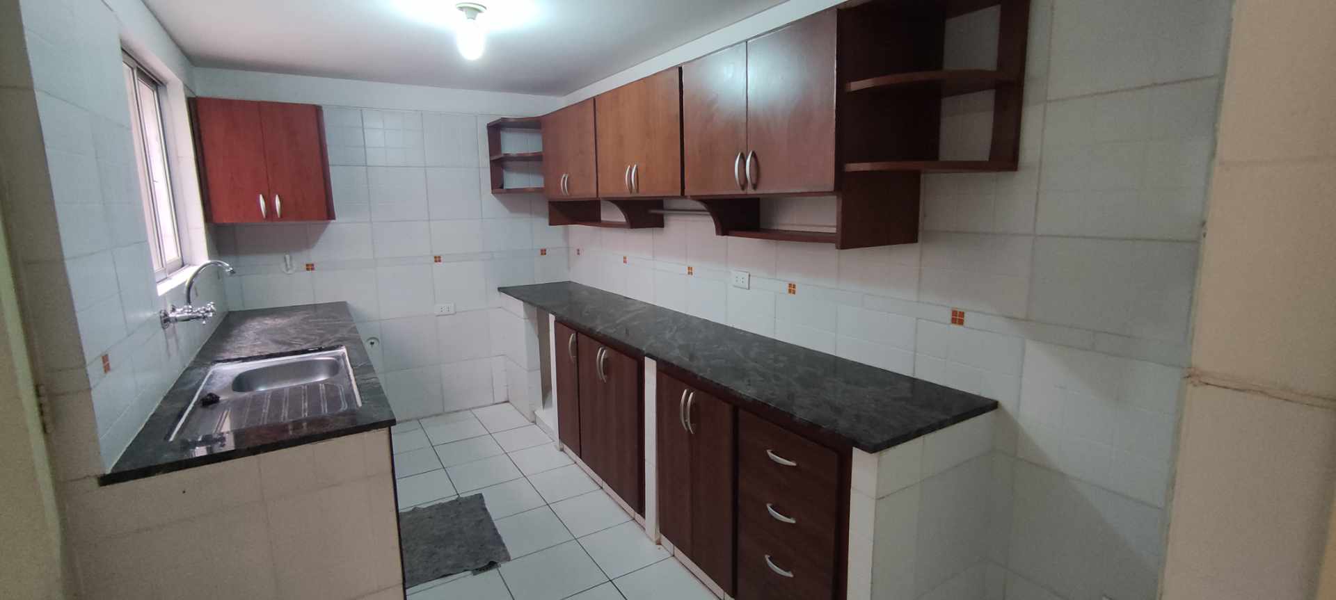 En Alquiler a Bs 3,500 Foto 14