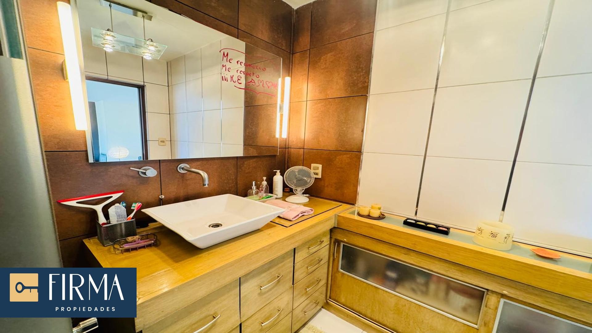 Casa en VentaMALLASILLA 6 dormitorios 9 baños 4 parqueos Foto 15